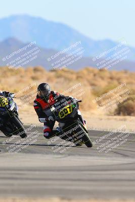 media/Jan-10-2025-CVMA Friday Practice (Fri) [[489e0da257]]/Group 4 and Trackday/Session 4 (Turn 16)/